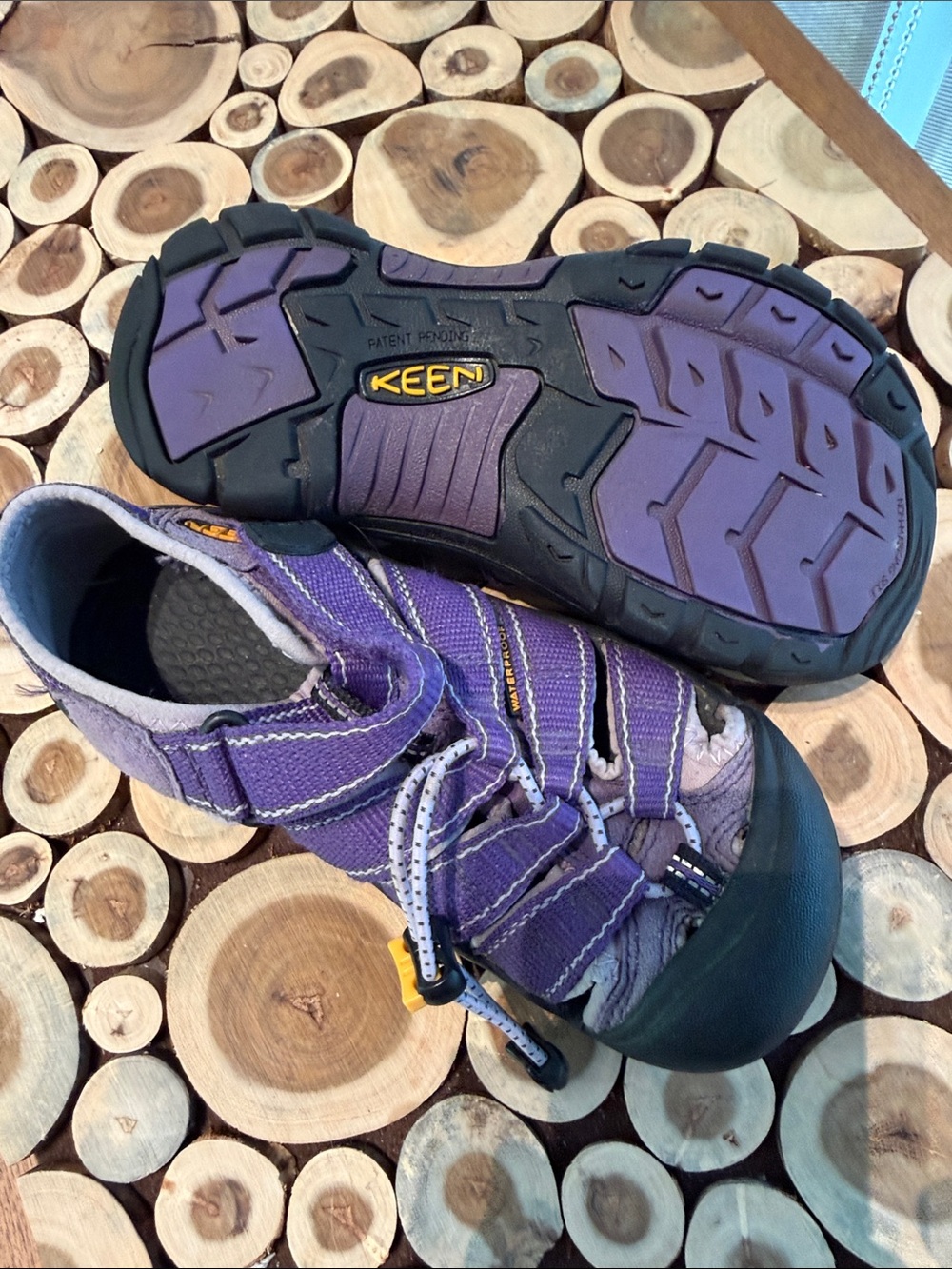 KEEN Girls Sandals - Meant to get Wet - Picture 3 of 4